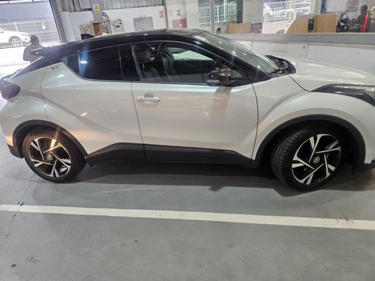 toyota c-hr 2022 / foto grande (3)