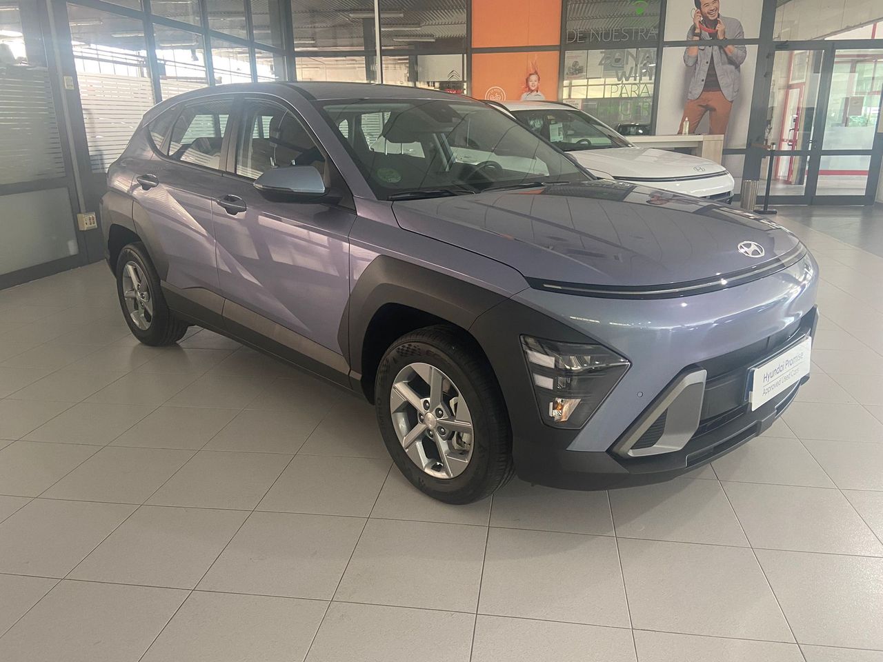 Hyundai kona con cambio manual 6 marchas  de segunda mano - hyundai kona 2023 /