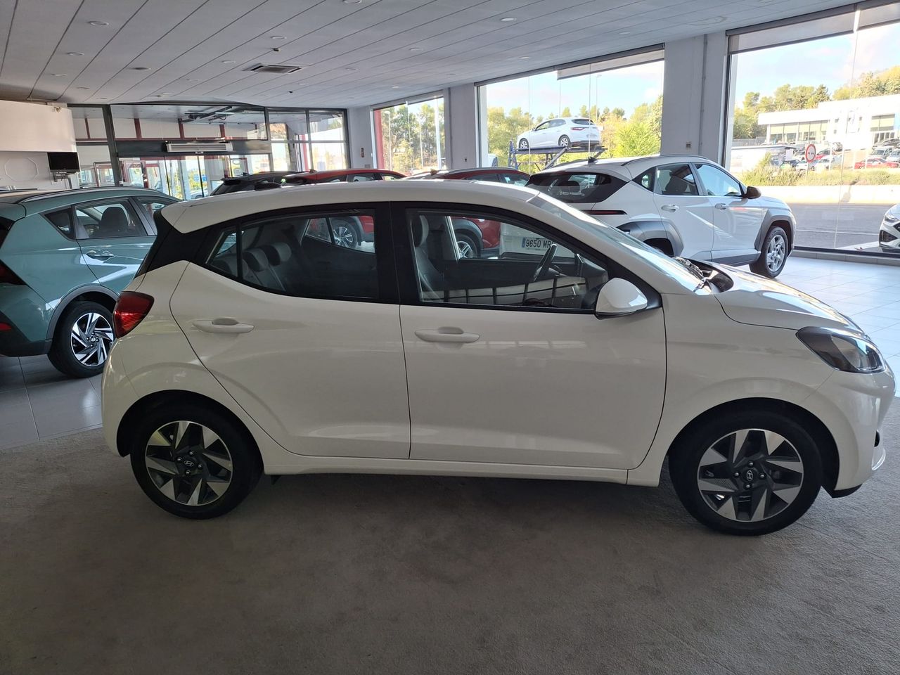 hyundai i10 2024 / foto grande (3)
