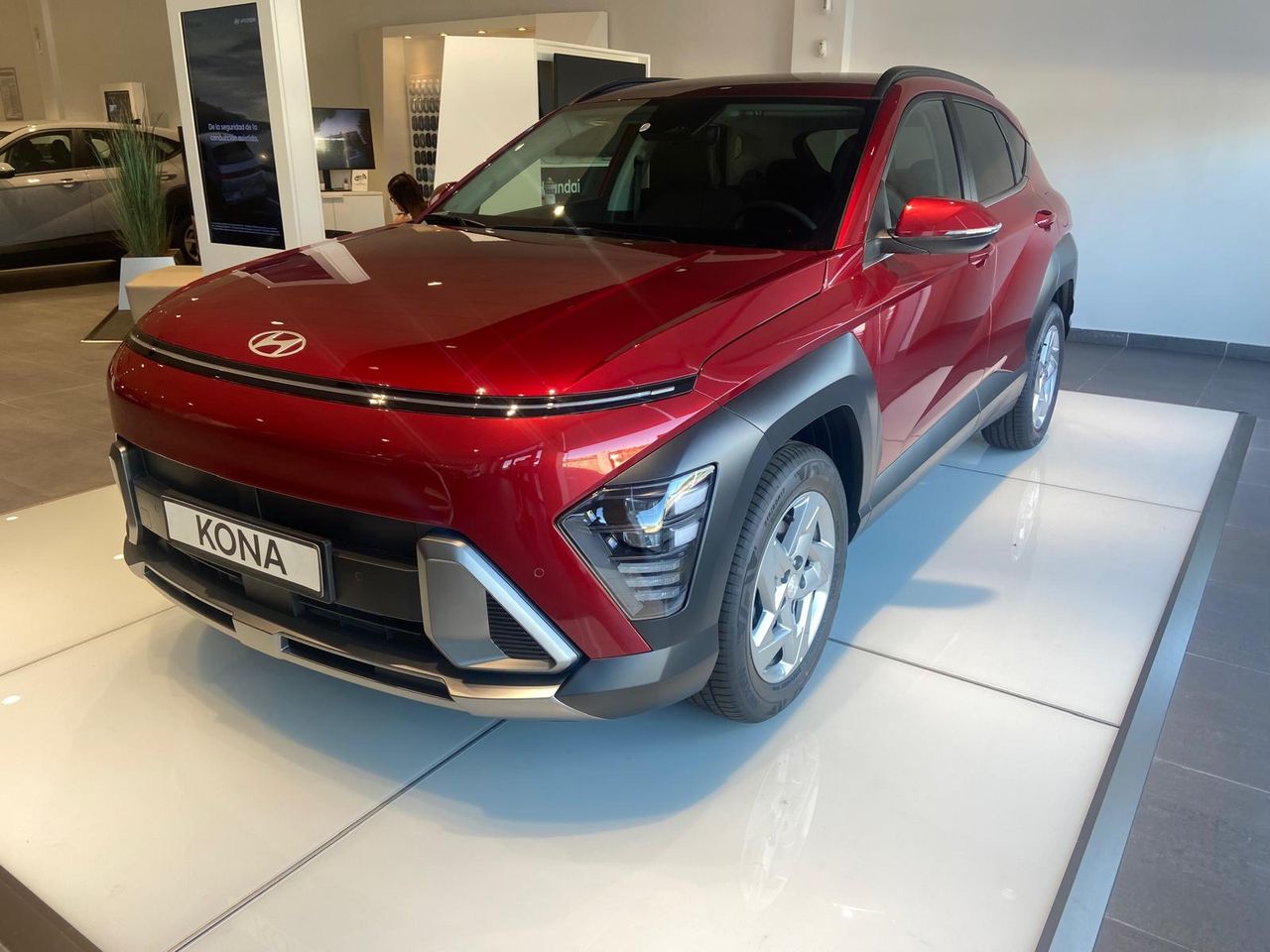 Vehiculo km0  de segunda mano - hyundai kona 2024 /