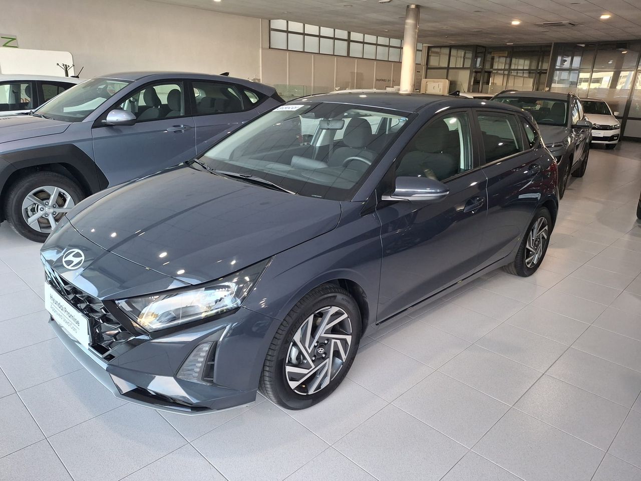 hyundai i20 2024 / foto grande (3)