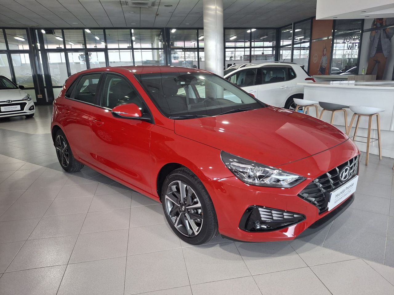 hyundai i30 2024 / foto grande (2)