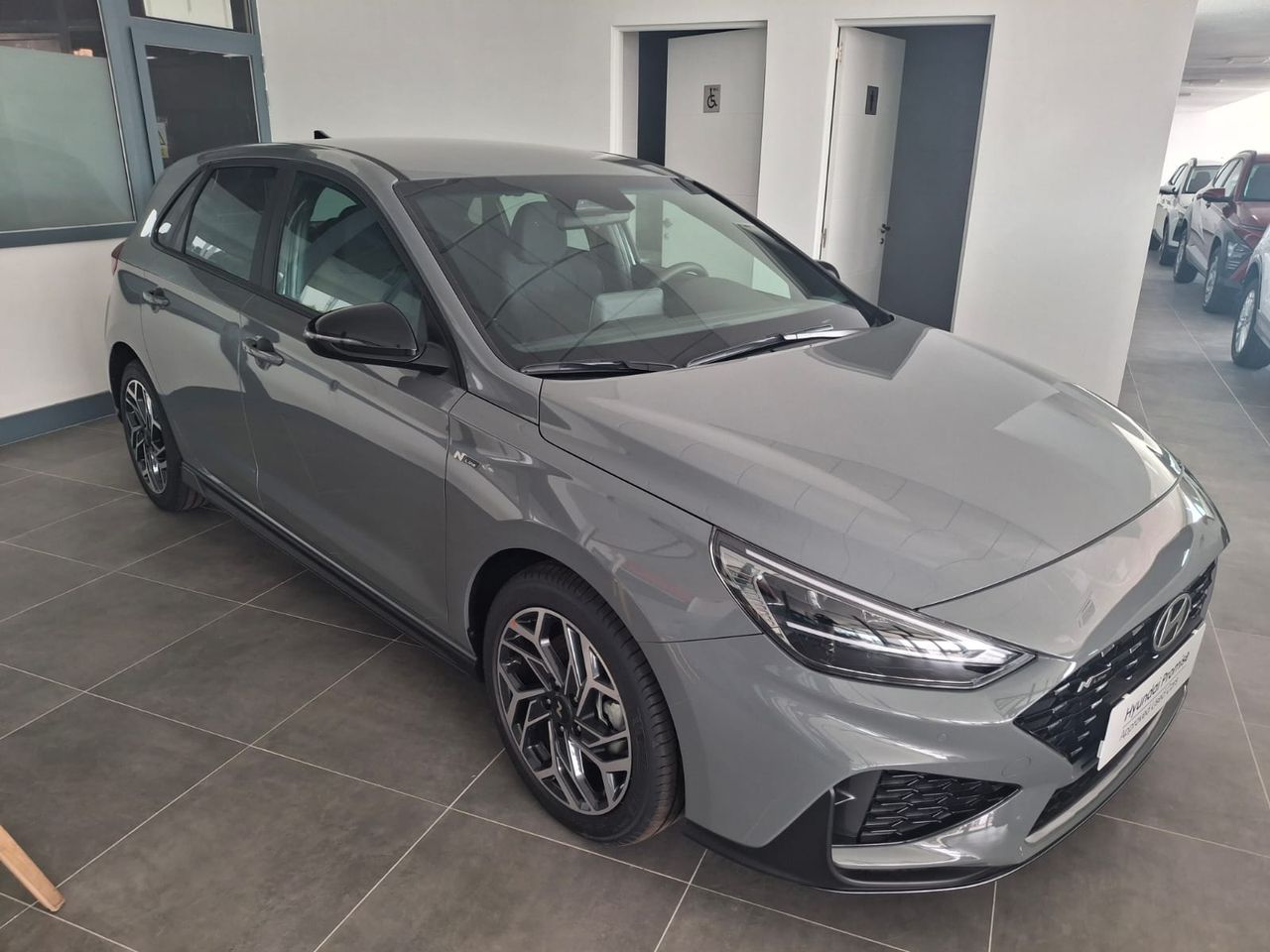 hyundai i30 2024 / foto grande (2)
