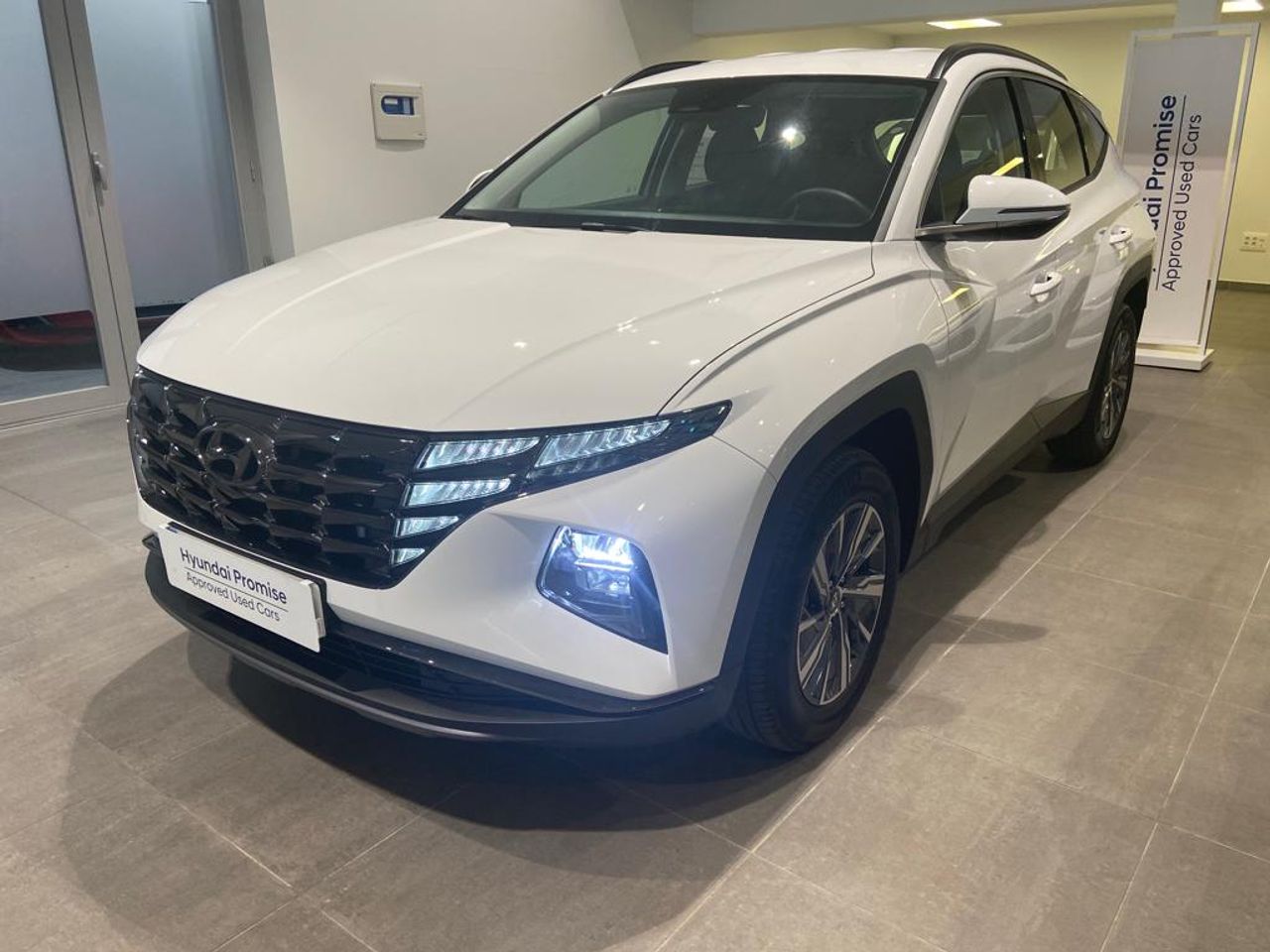 Vehiculo km0  de segunda mano - hyundai tucson 2023 /
