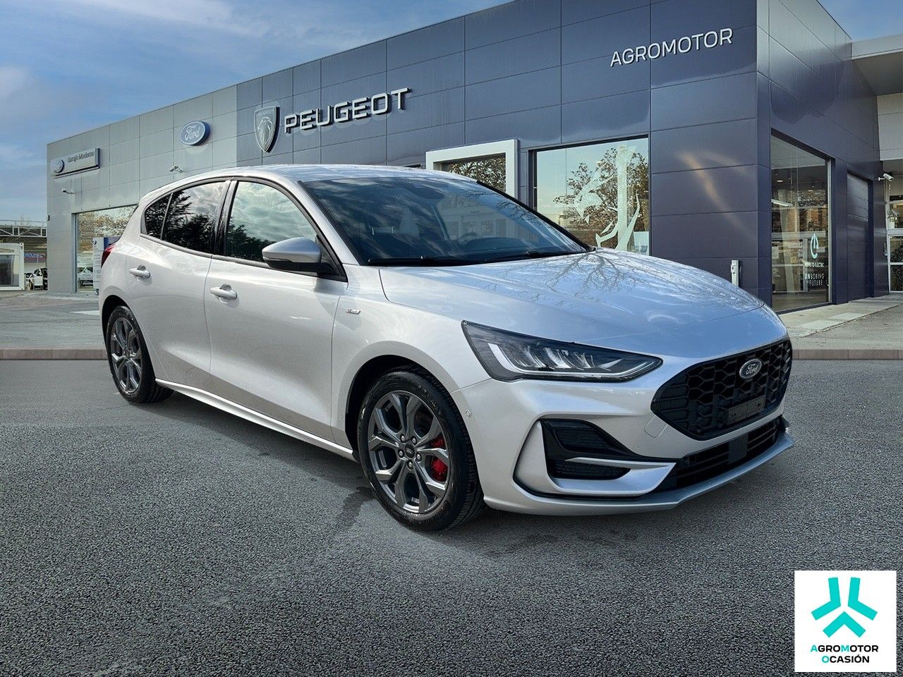 ford focus 2025 / foto grande (3)