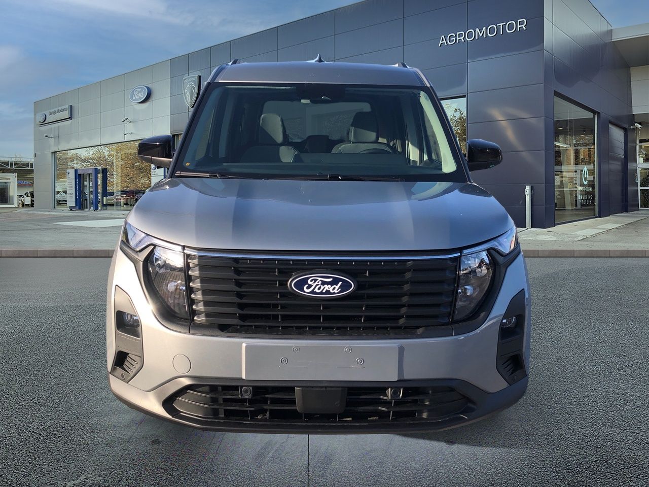 ford tourneo courier 2025 / foto grande (2)