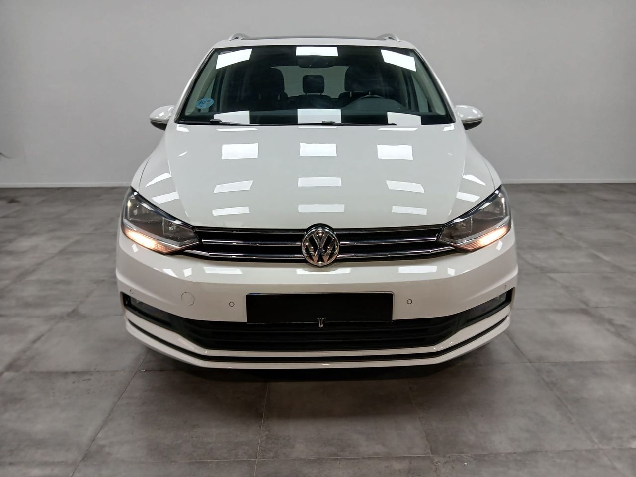 volkswagen touran 2020 / foto grande (3)