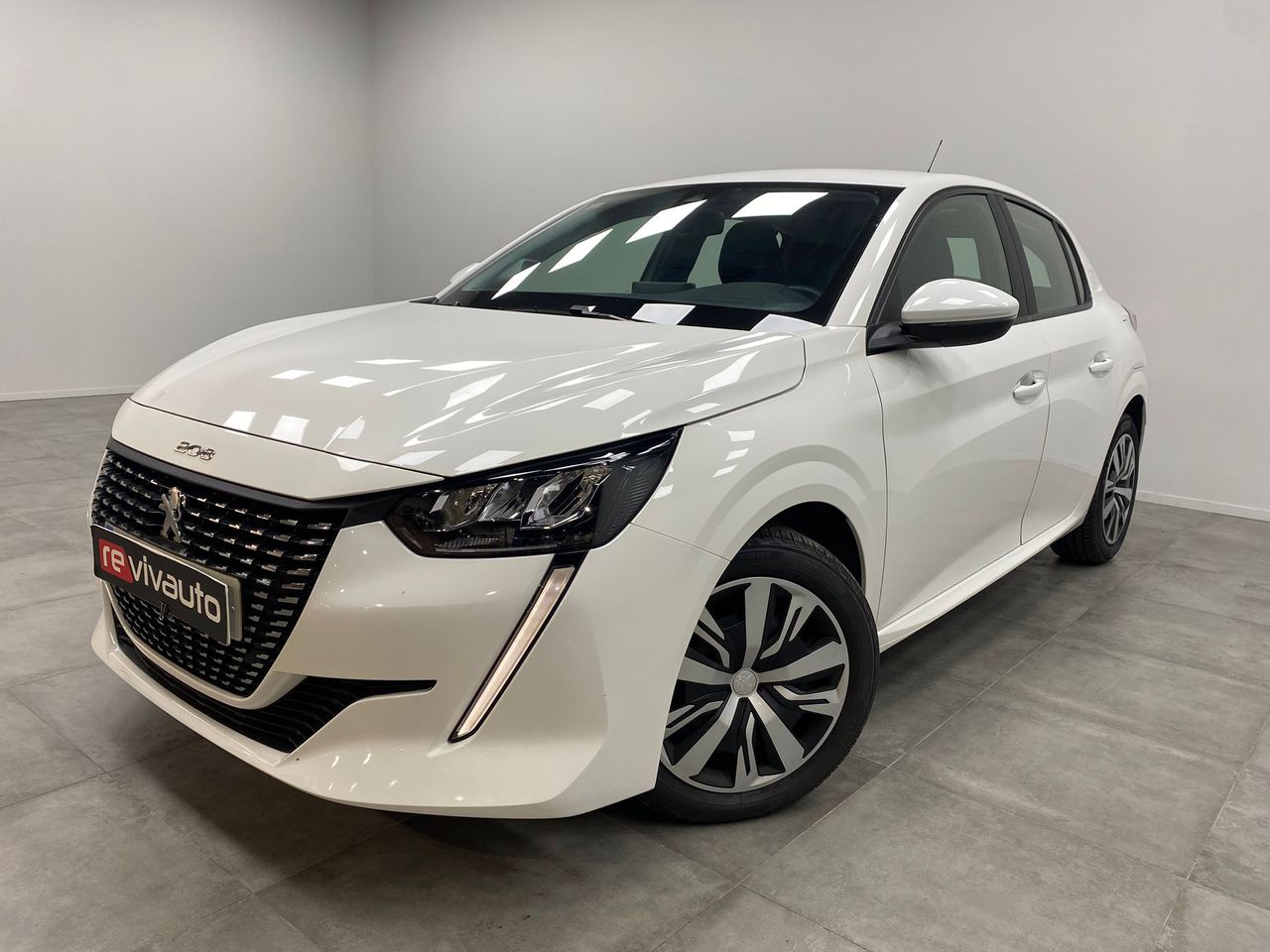 peugeot 208 2020 /