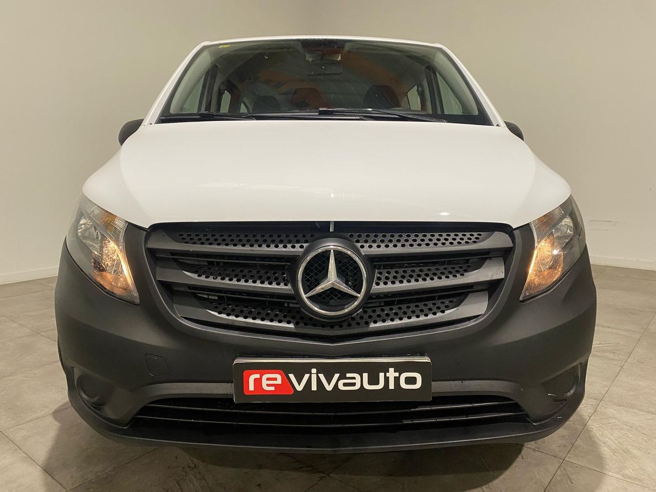 mercedes vito 2022 / foto grande (3)