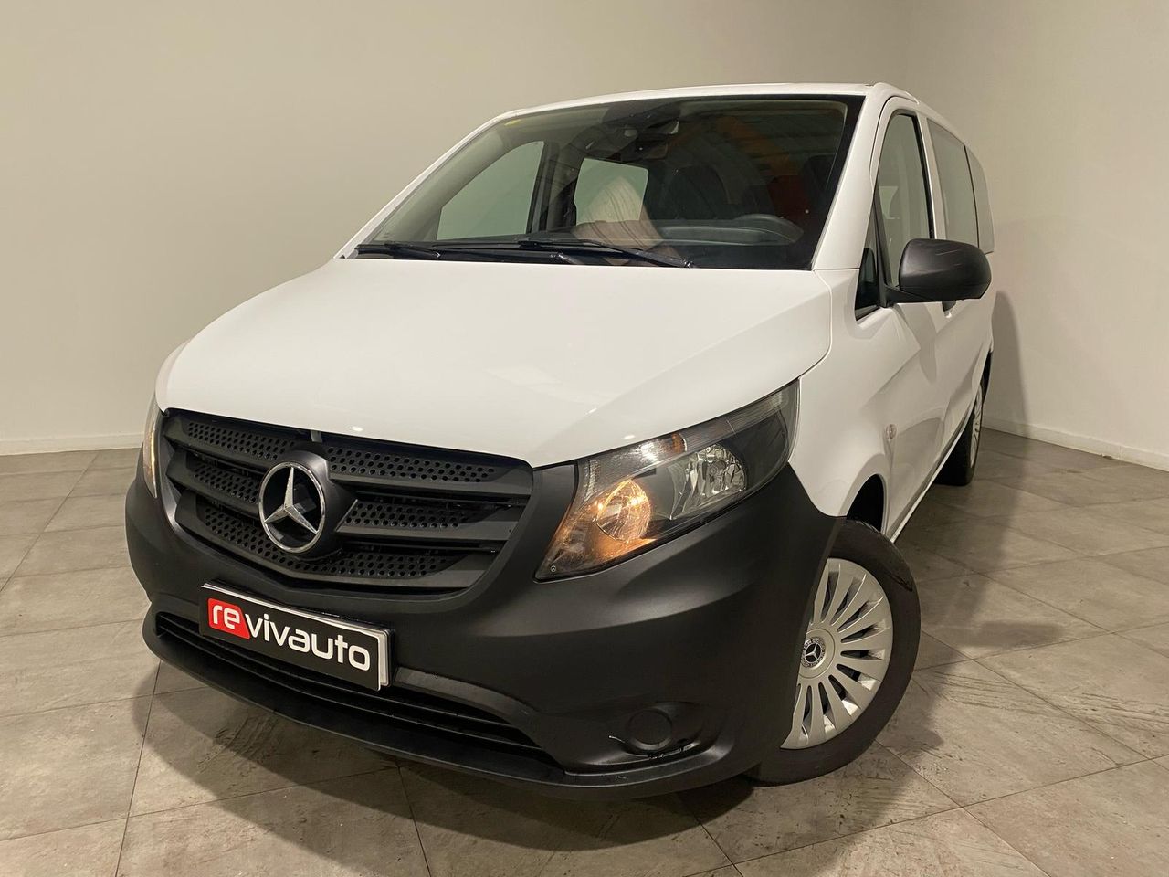 Vitrinas frio  de segunda mano - mercedes vito 2022 /