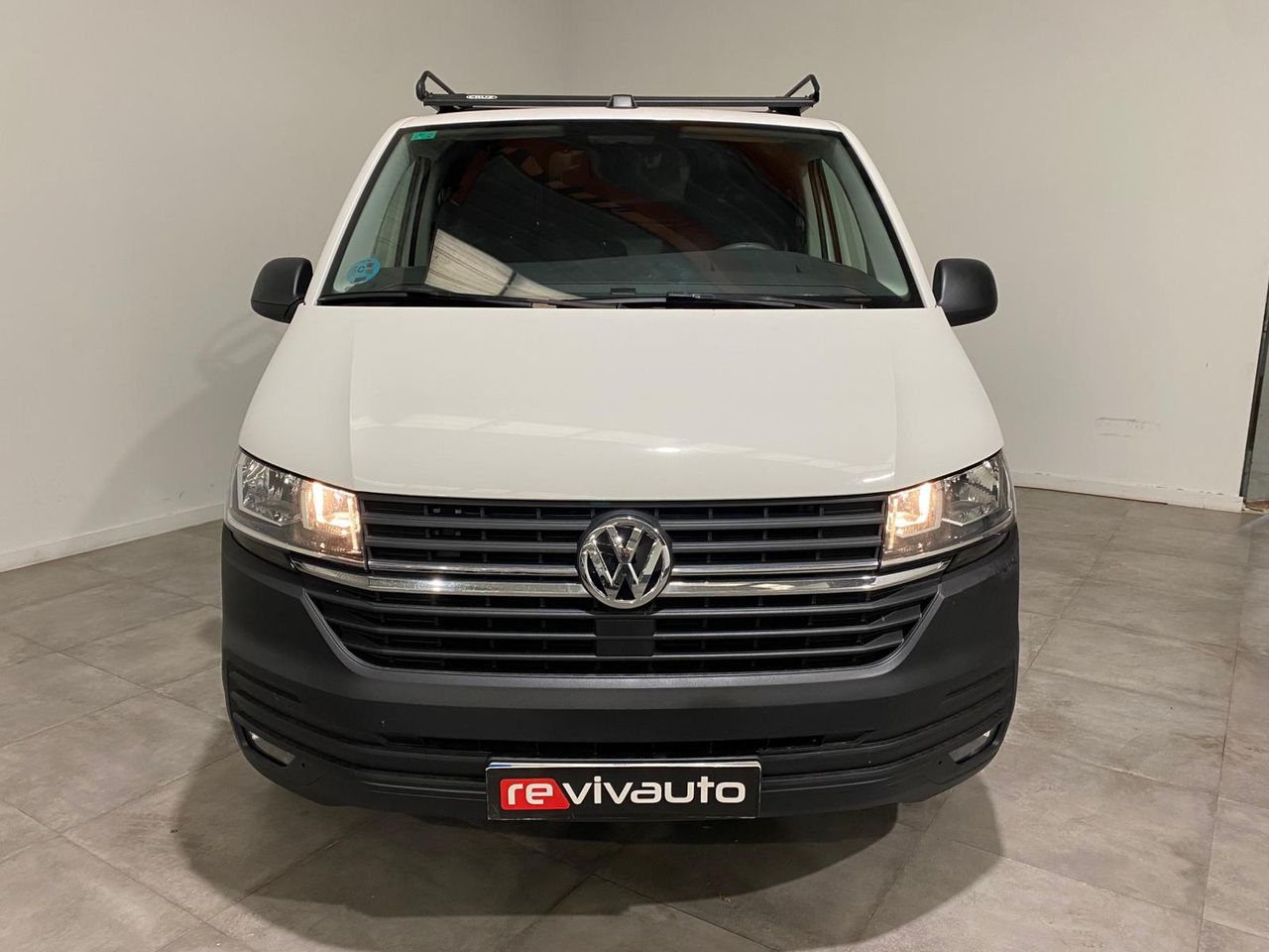 volkswagen transporter 2021 / foto grande (3)