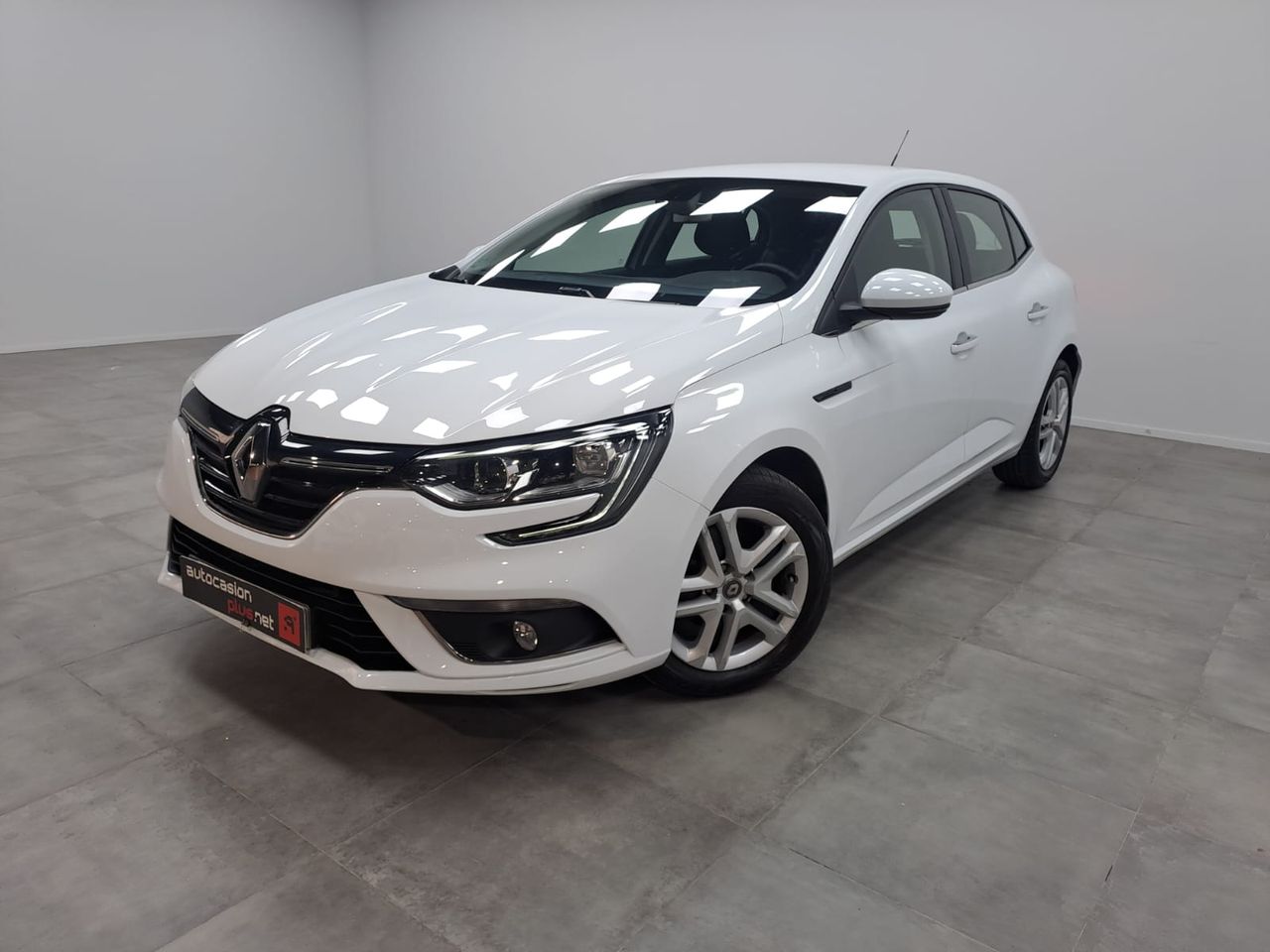 renault megane 2017 /
