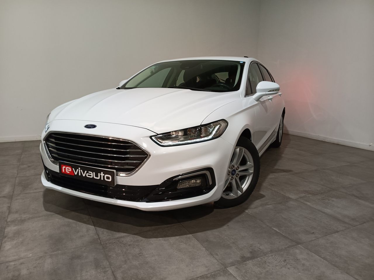Foto ford mondeo 2019 /