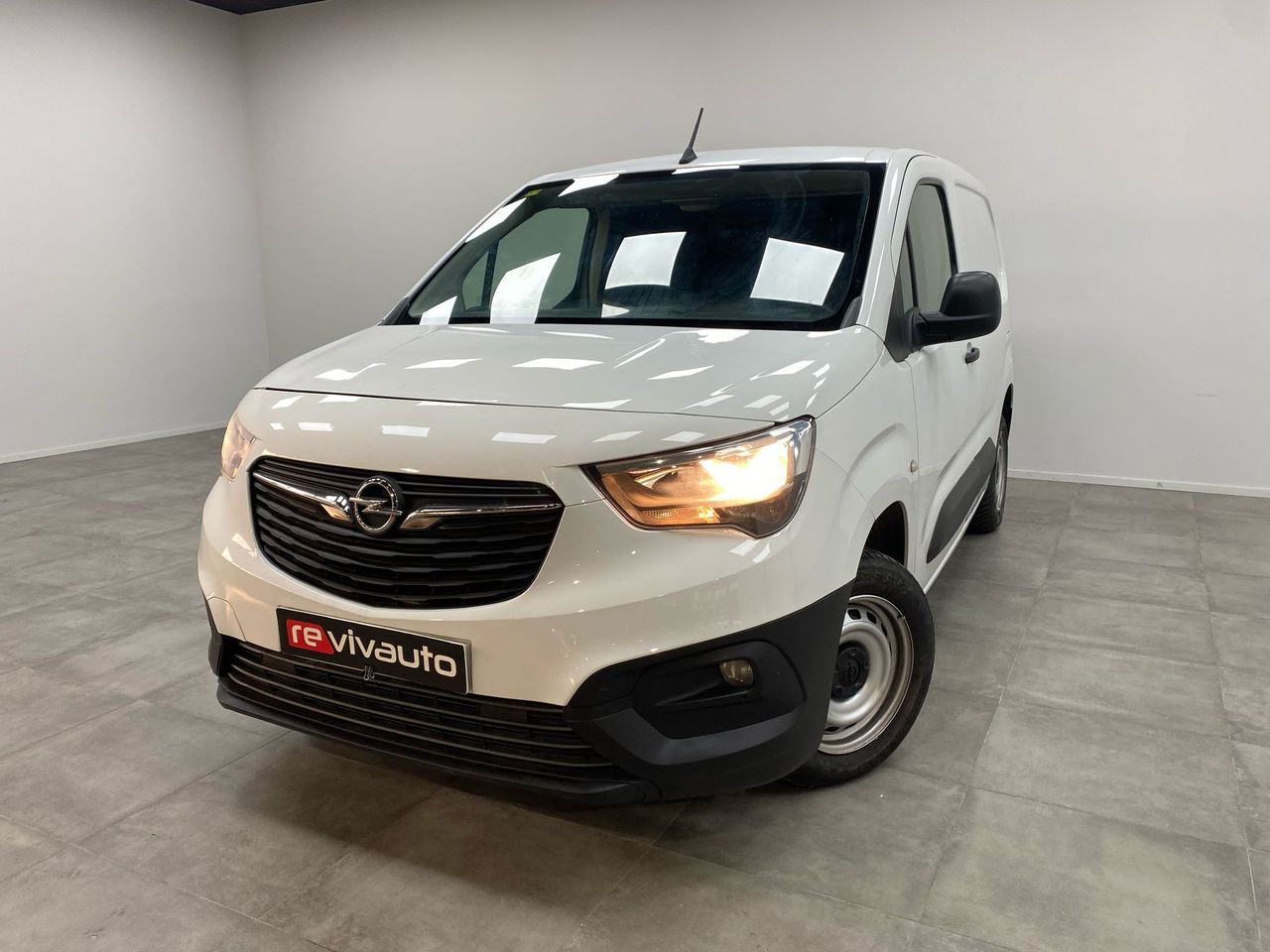 Vitrinas frio  de segunda mano - opel combo 2020 /