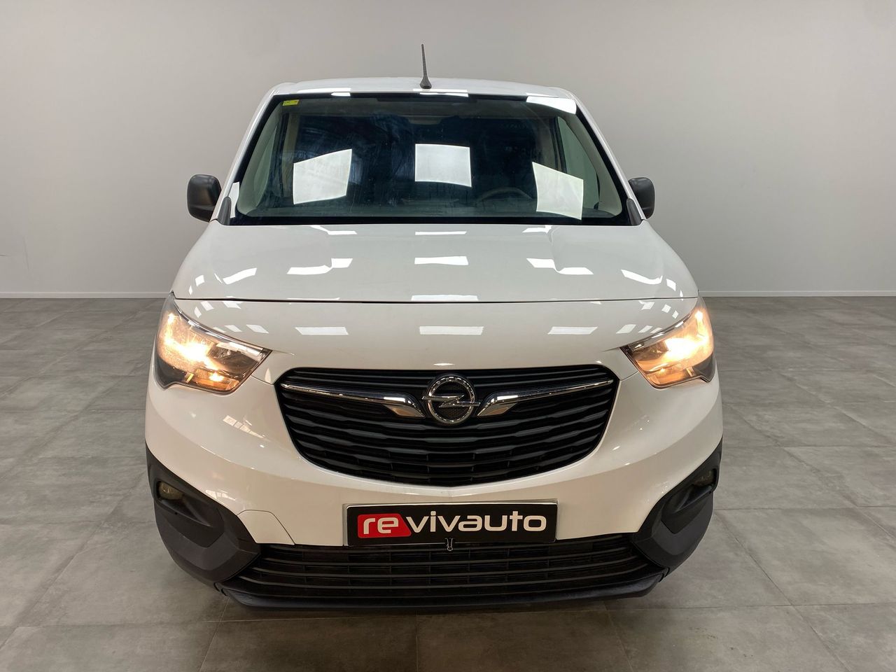 opel combo 2020 / foto grande (3)