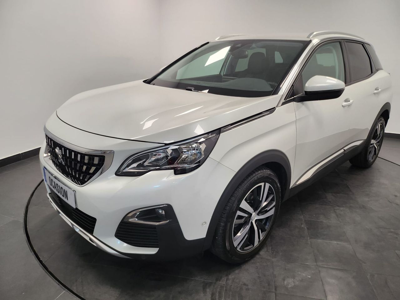 peugeot 3008 2019 /