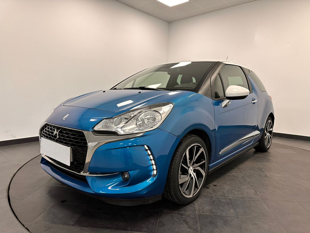 Ds automobiles 5 2016  de segunda mano - ds automobiles ds 3 2016 /