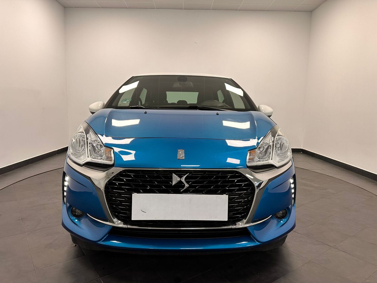 ds automobiles ds 3 2016 / foto grande (2)