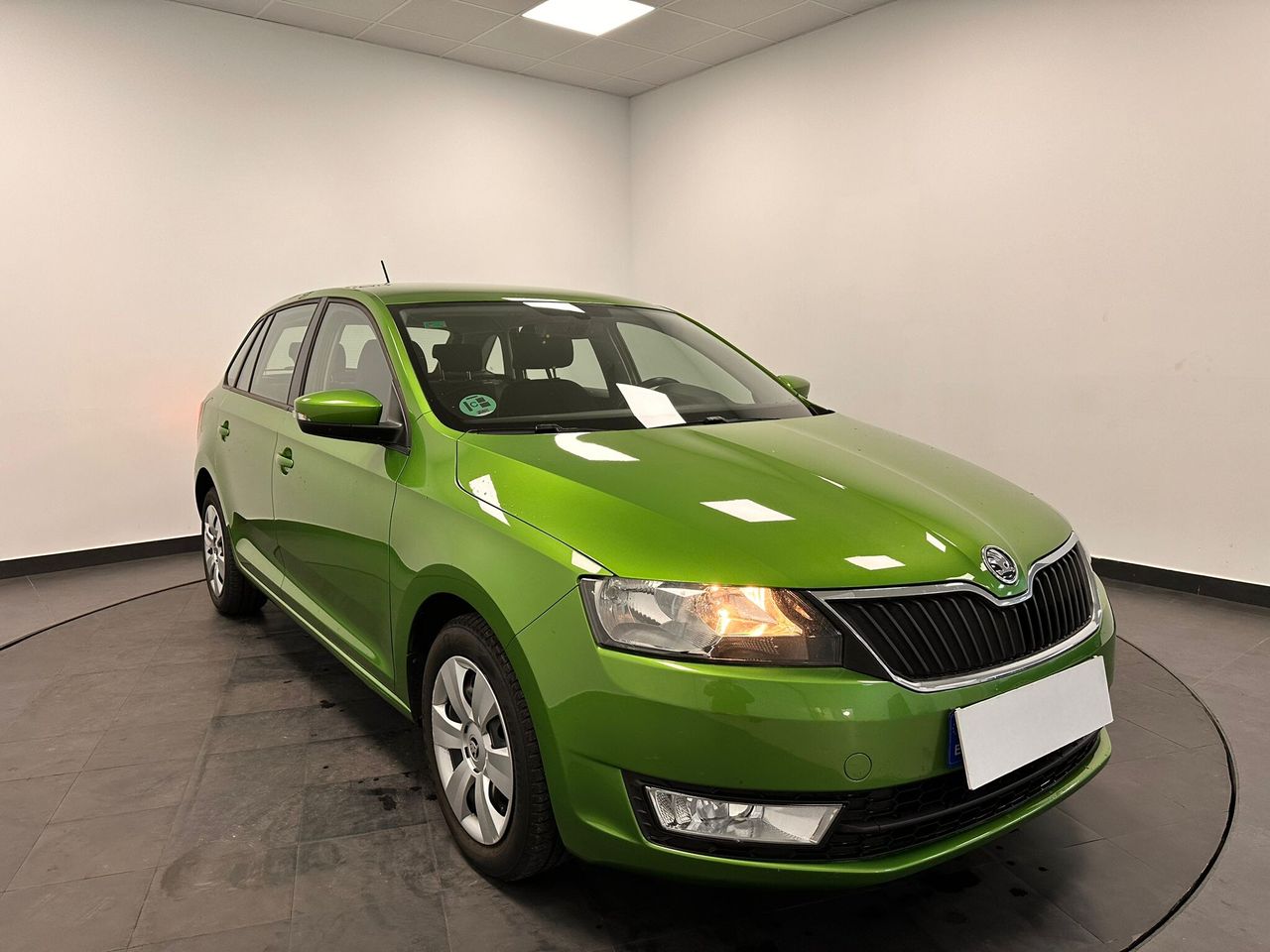 skoda rapid 2015 / foto grande (3)