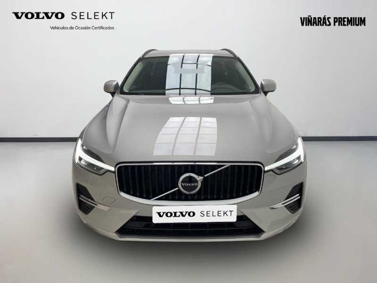 volvo xc-60 2023 / foto grande (3)