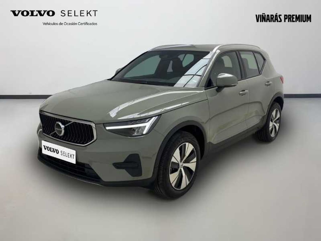 volvo xc40 2023 /