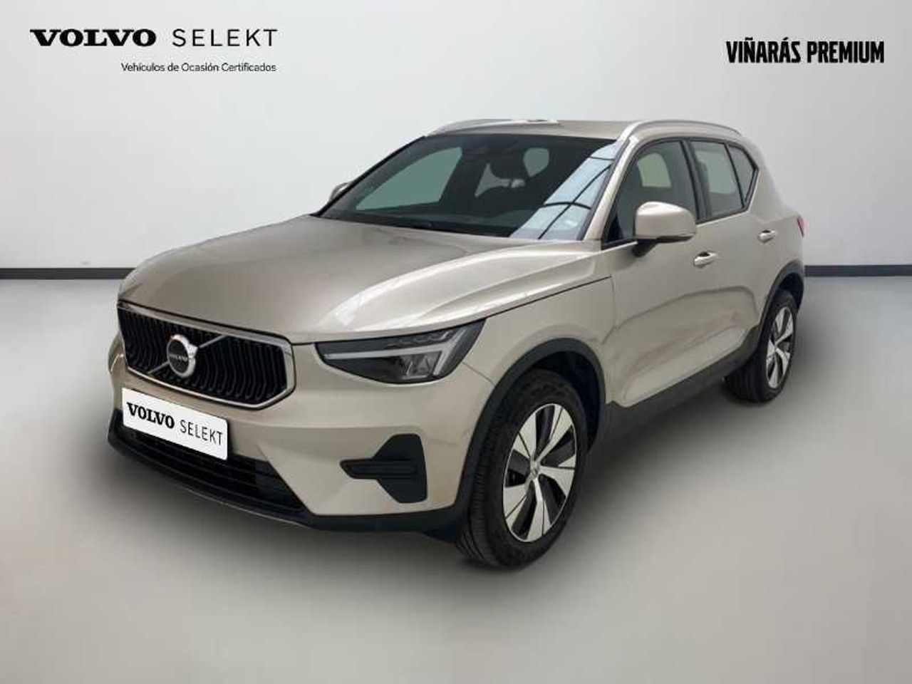 volvo xc40 2023 /