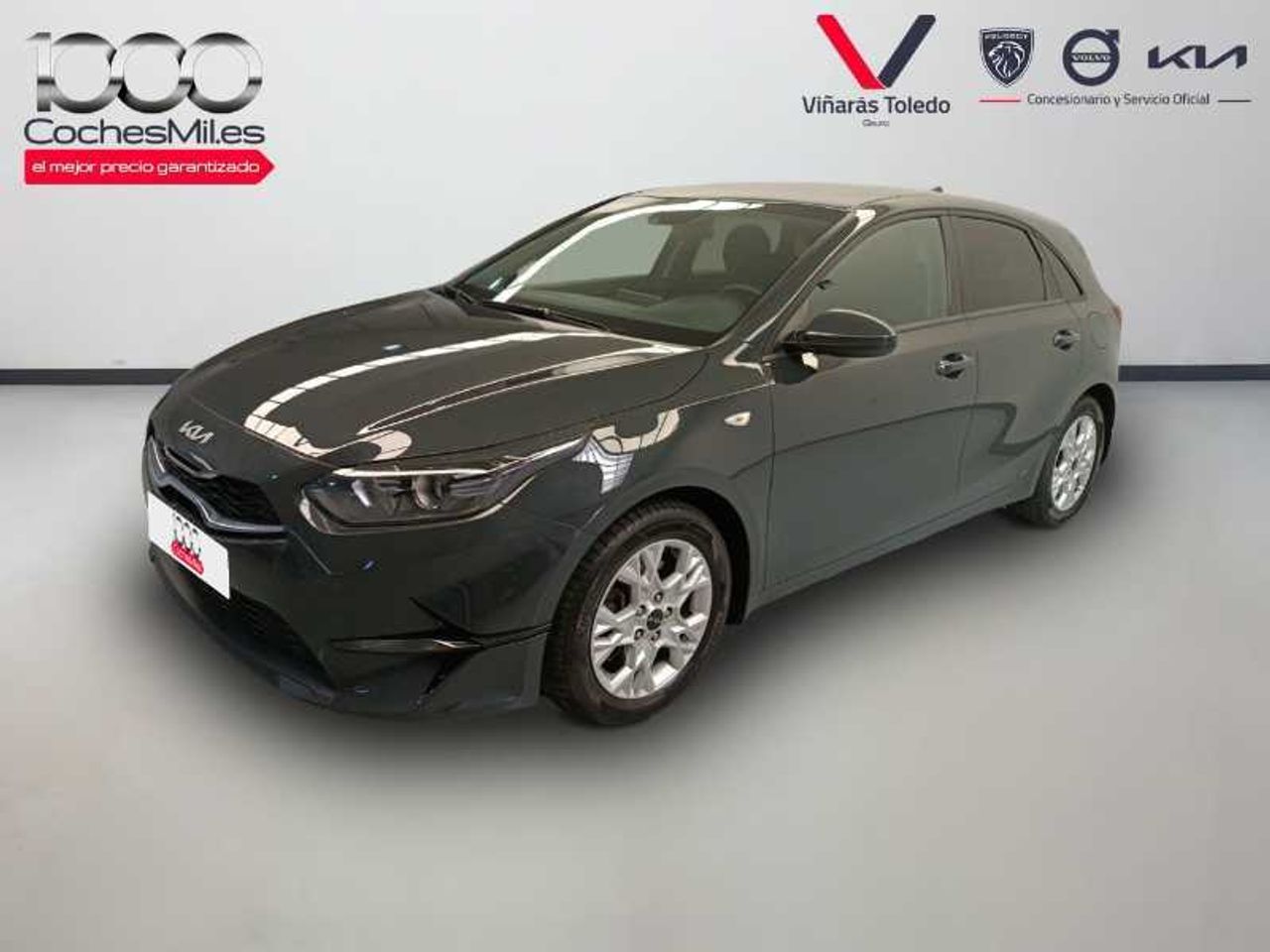Cubiertas seminuevas  de segunda mano - kia ceed 2023 /