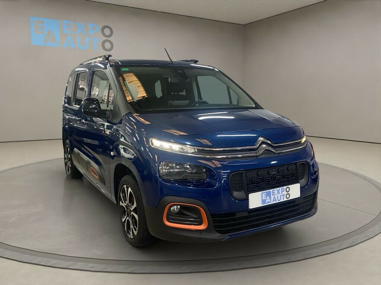 Neumaticos para furgonetas  de segunda mano - citroën berlingo 2019 /