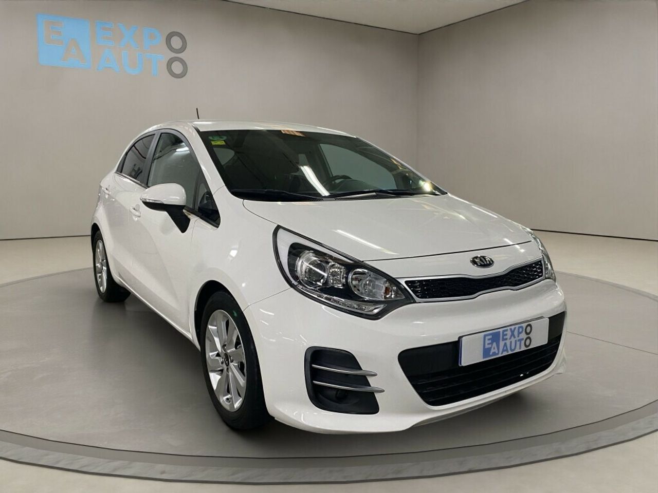 Dianas electronicas  de segunda mano - kia rio 2016 /