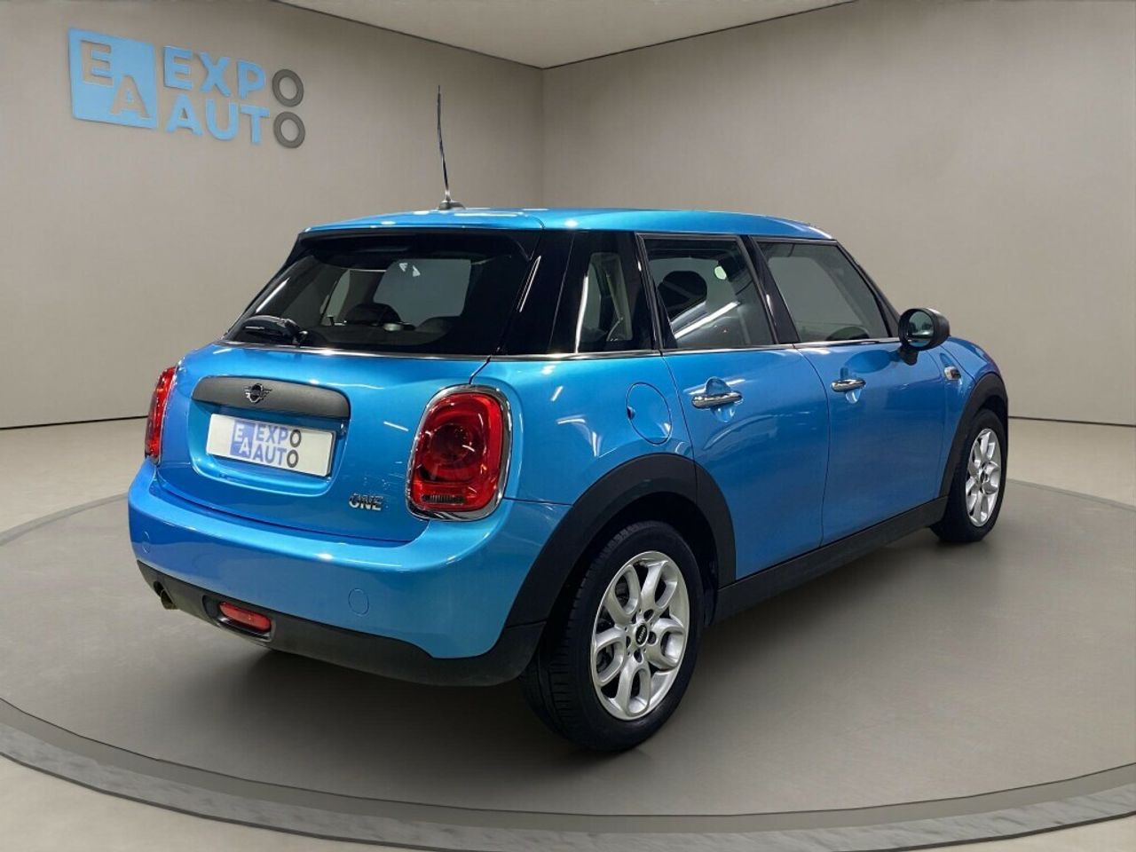 mini mini 2018 / foto grande (2)