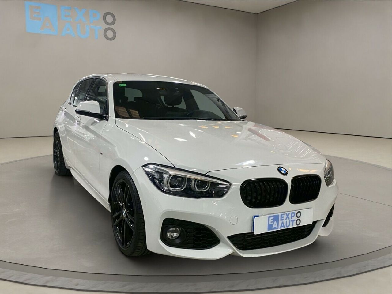 bmw serie 1 2019 /