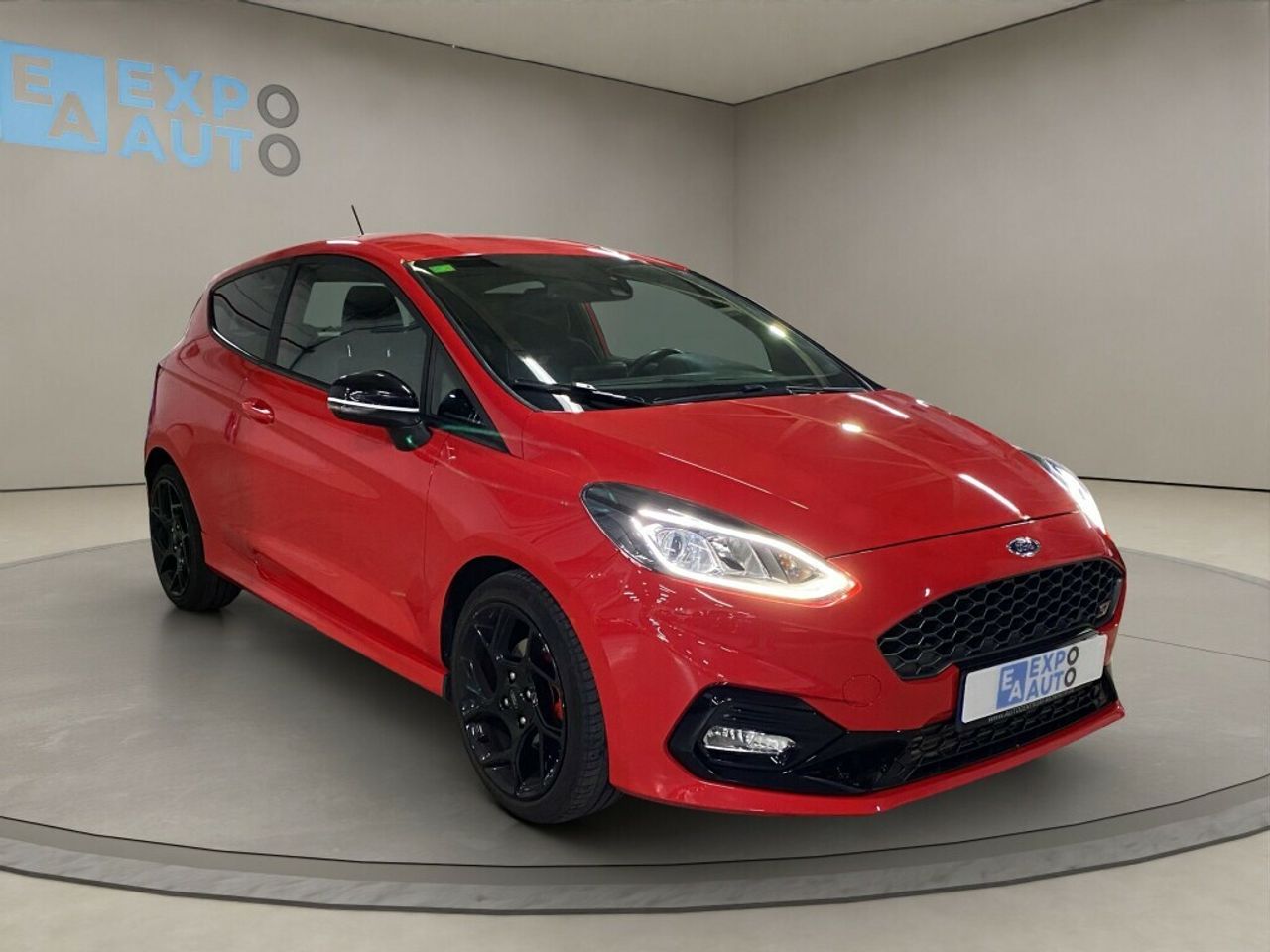 Fiesta 2015 5 plazas  de segunda mano - ford fiesta 2019 /