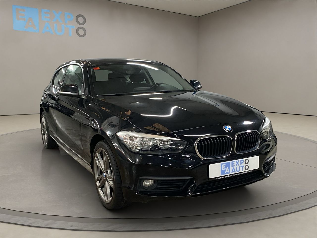 Conexion trasera usb  de segunda mano - bmw serie 1 2017 /
