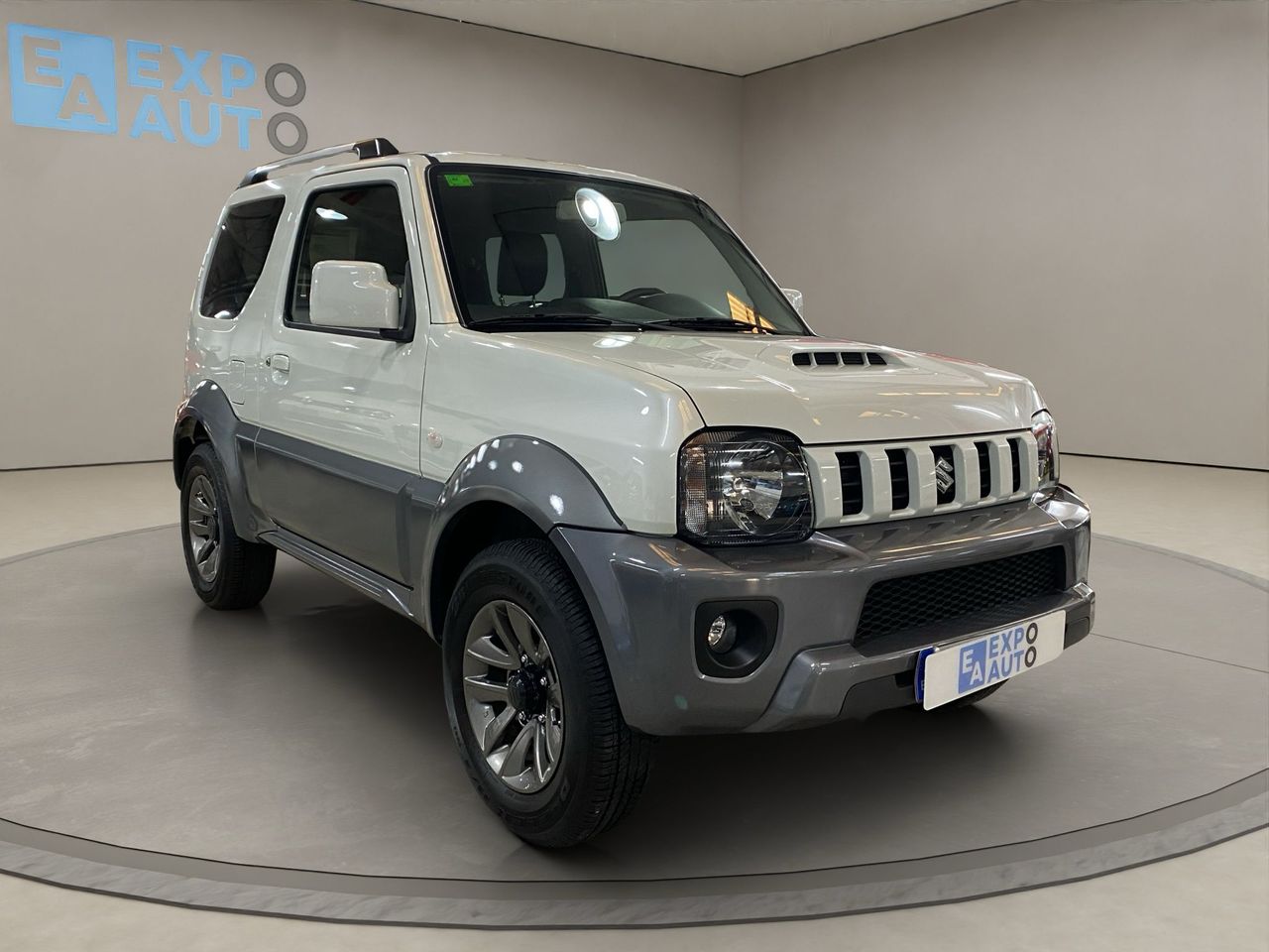 Formateo pc  de segunda mano - suzuki jimny 2017 /