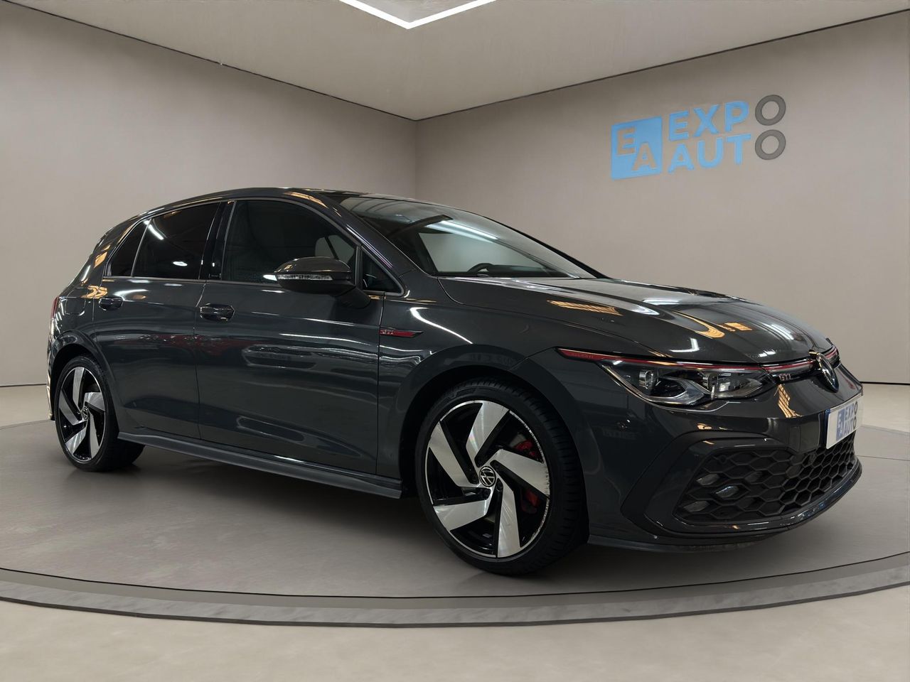 Foto volkswagen golf 2023 /