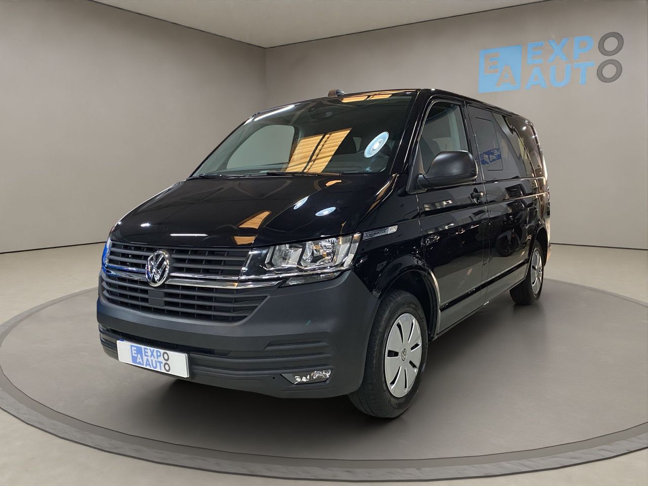 volkswagen caravelle 2023 / foto grande (3)