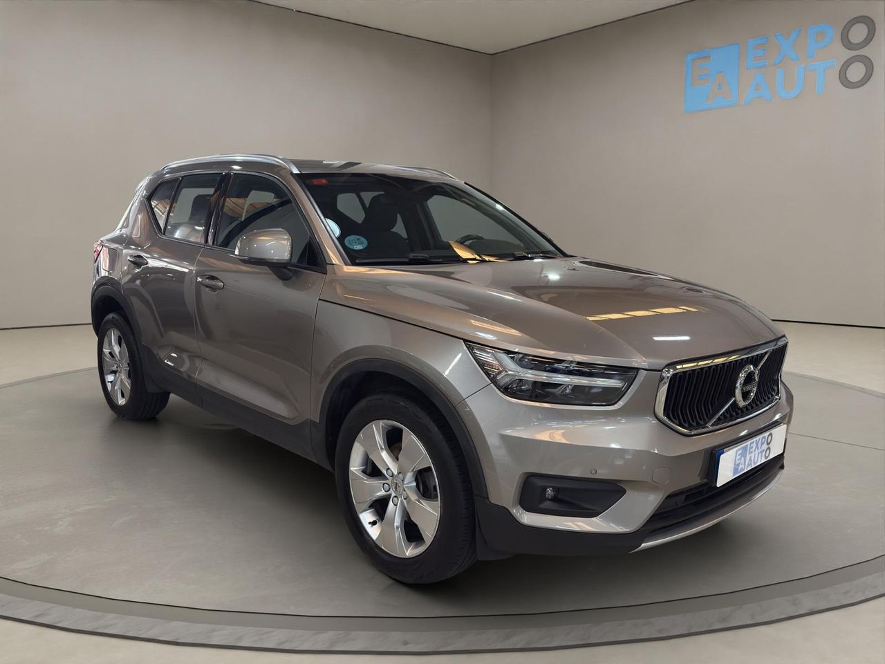 volvo xc40 2021 /