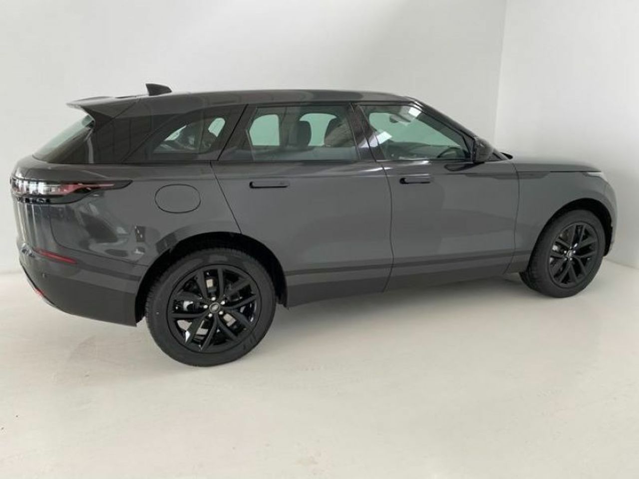 land-rover range rover velar 2024 / foto grande (3)