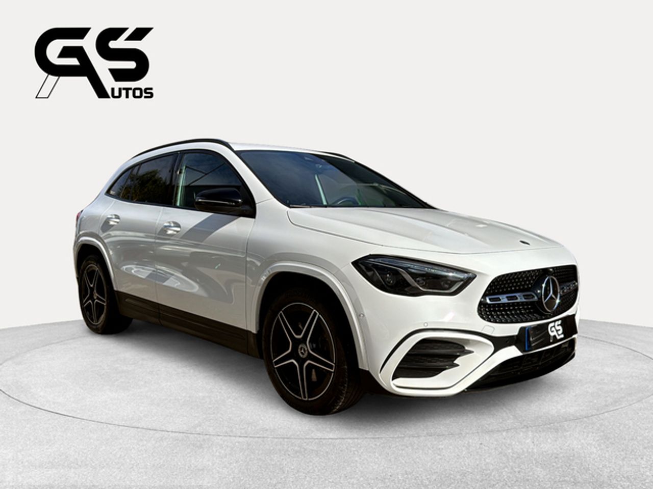 mercedes gla 2024 / foto grande (3)