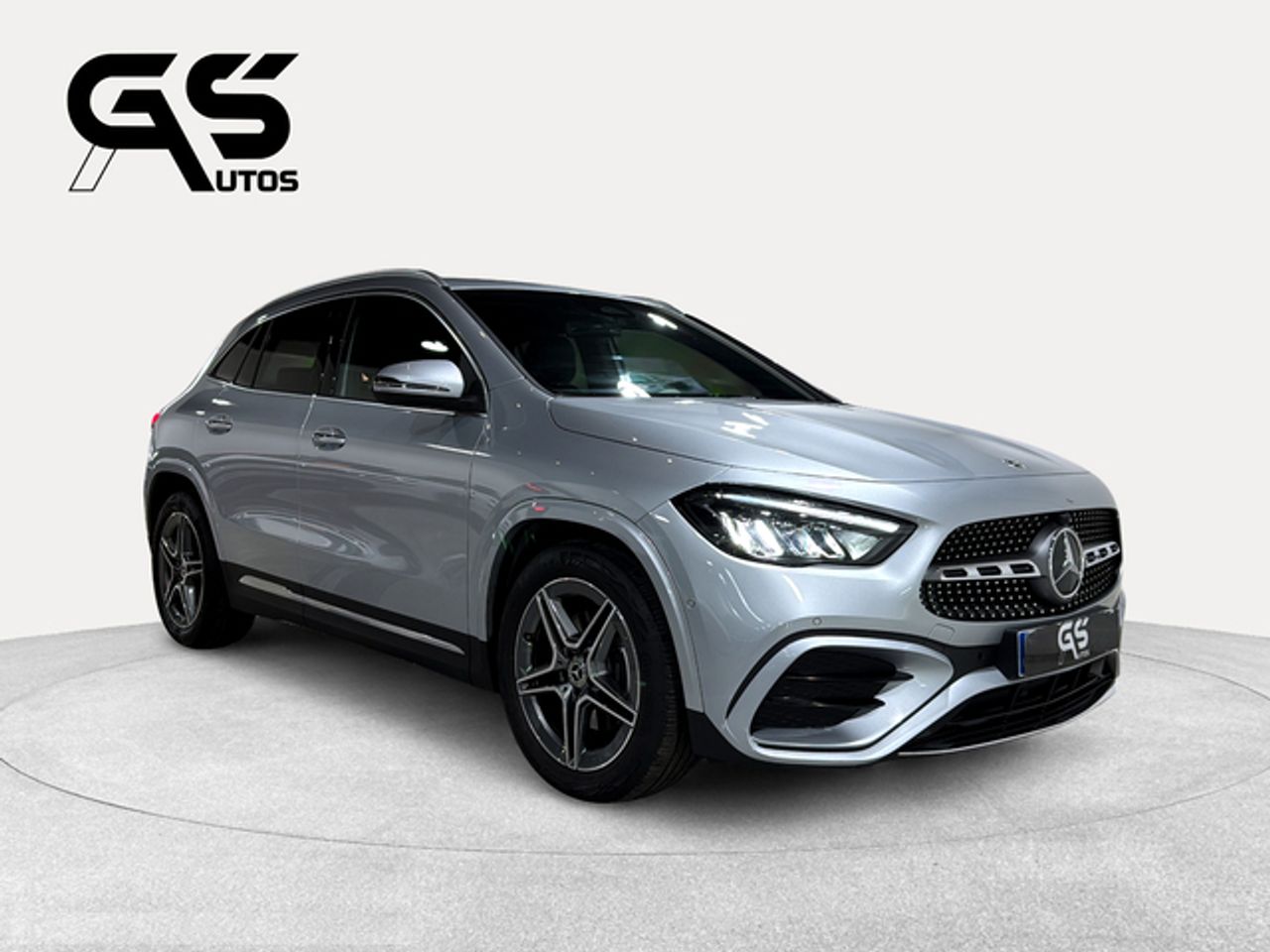 mercedes gla 2024 / foto grande (2)