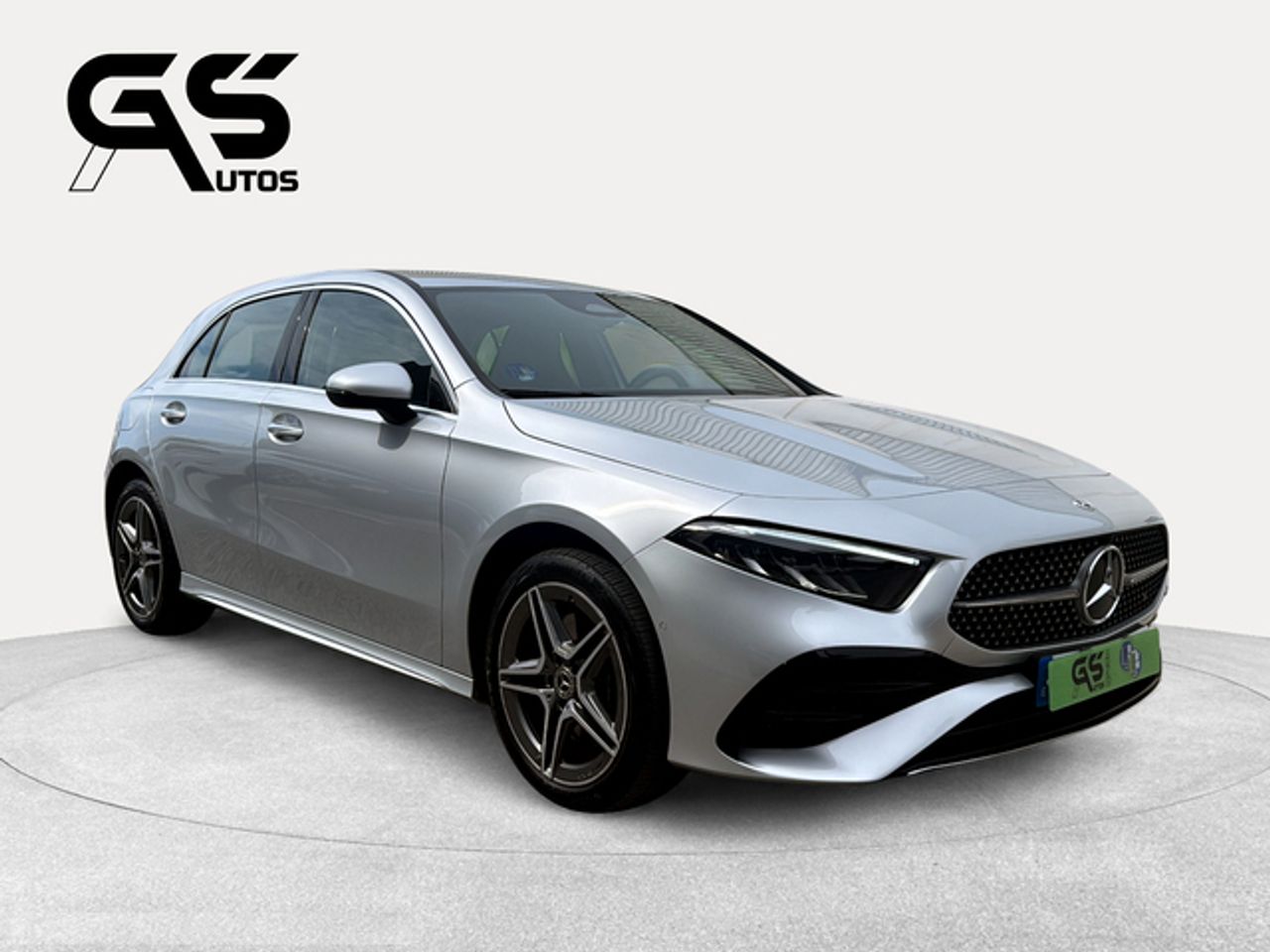 mercedes clase a 2024 / foto grande (3)