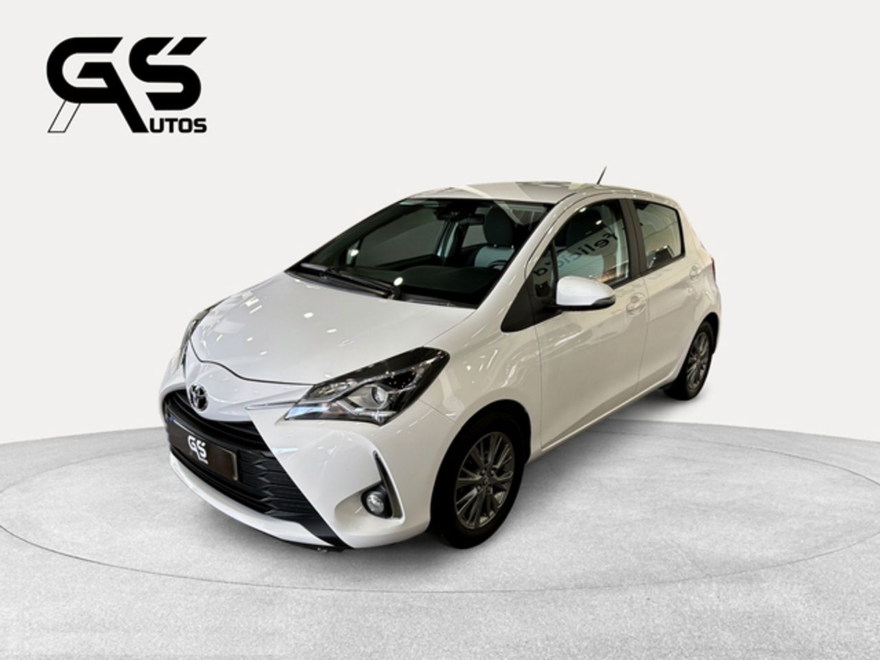 Foto toyota yaris 2019 /