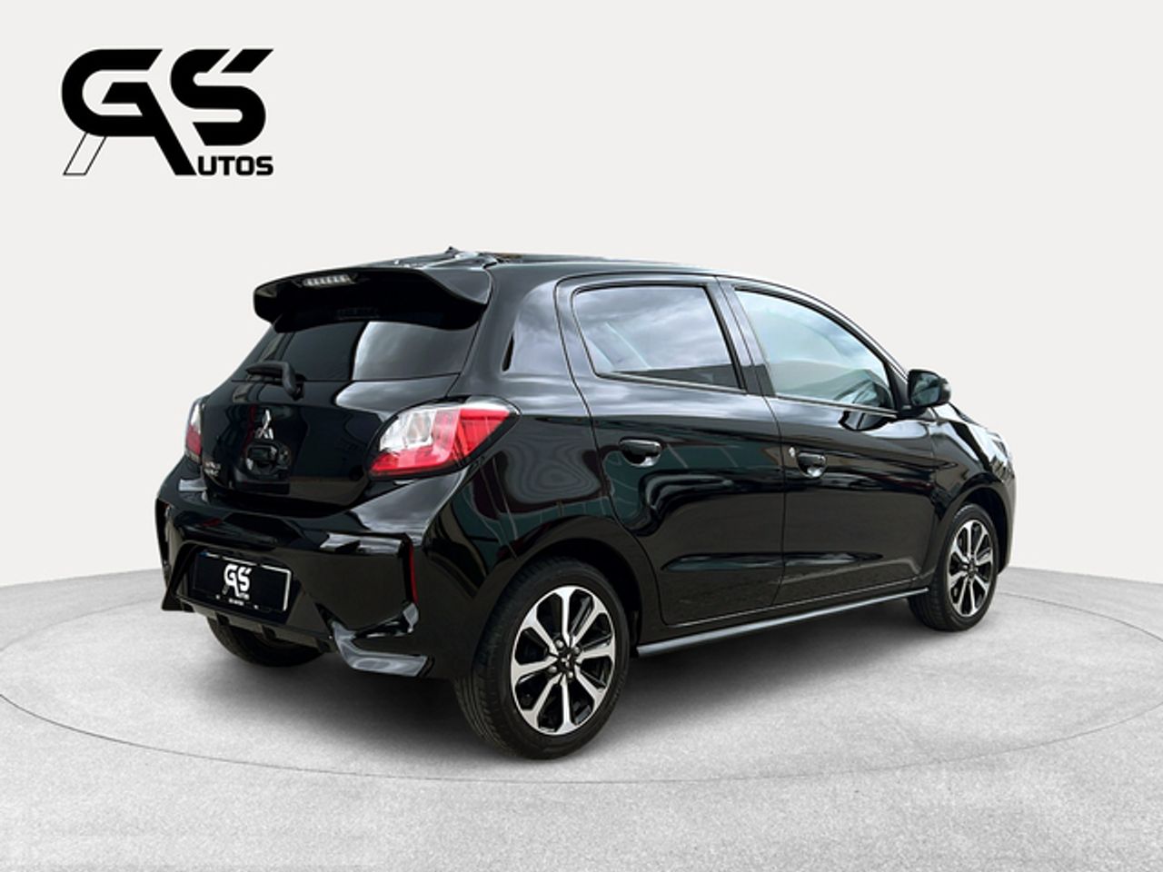 mitsubishi space star 2023 / foto grande (3)