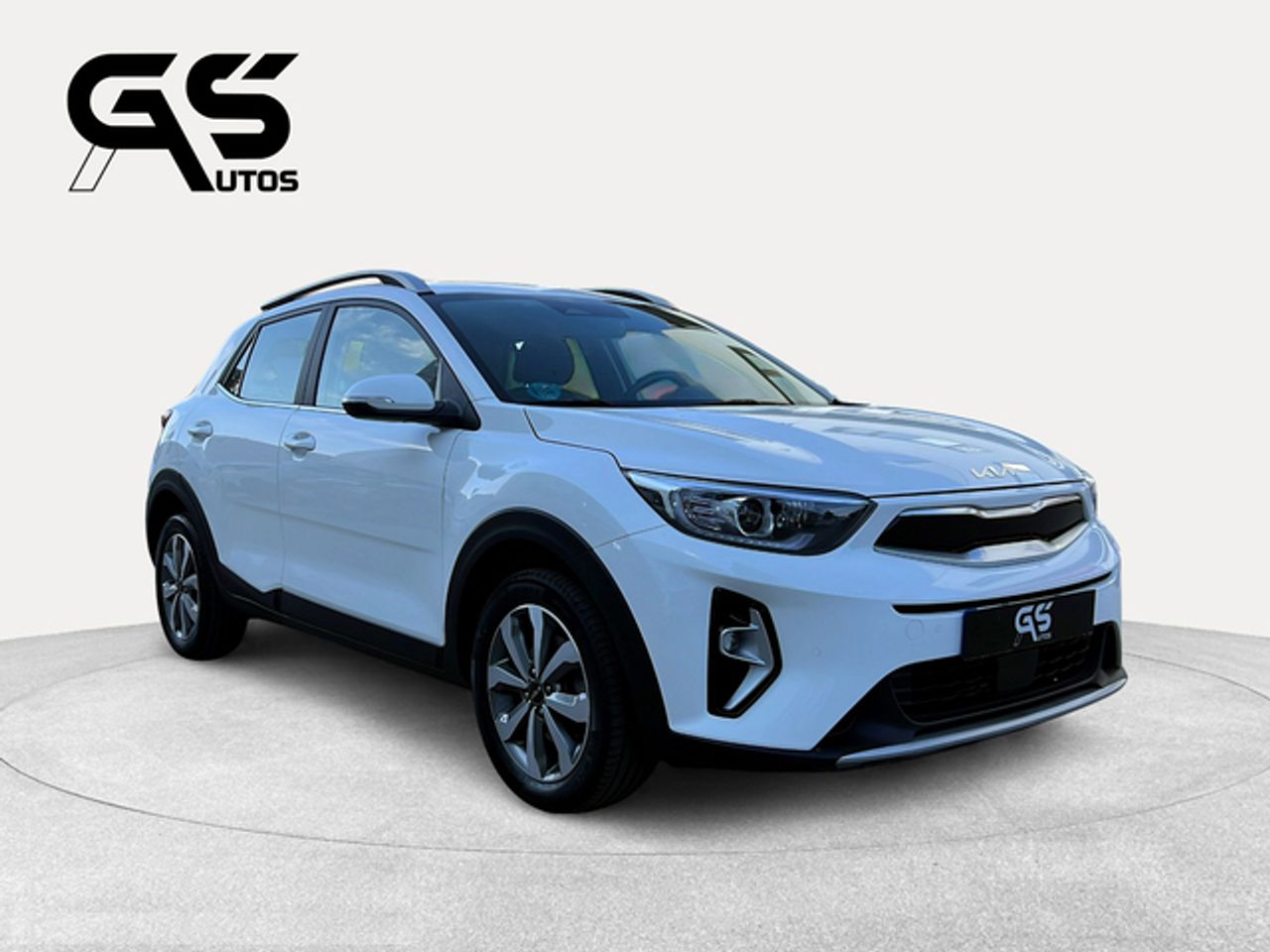 kia stonic 2023 / foto grande (2)