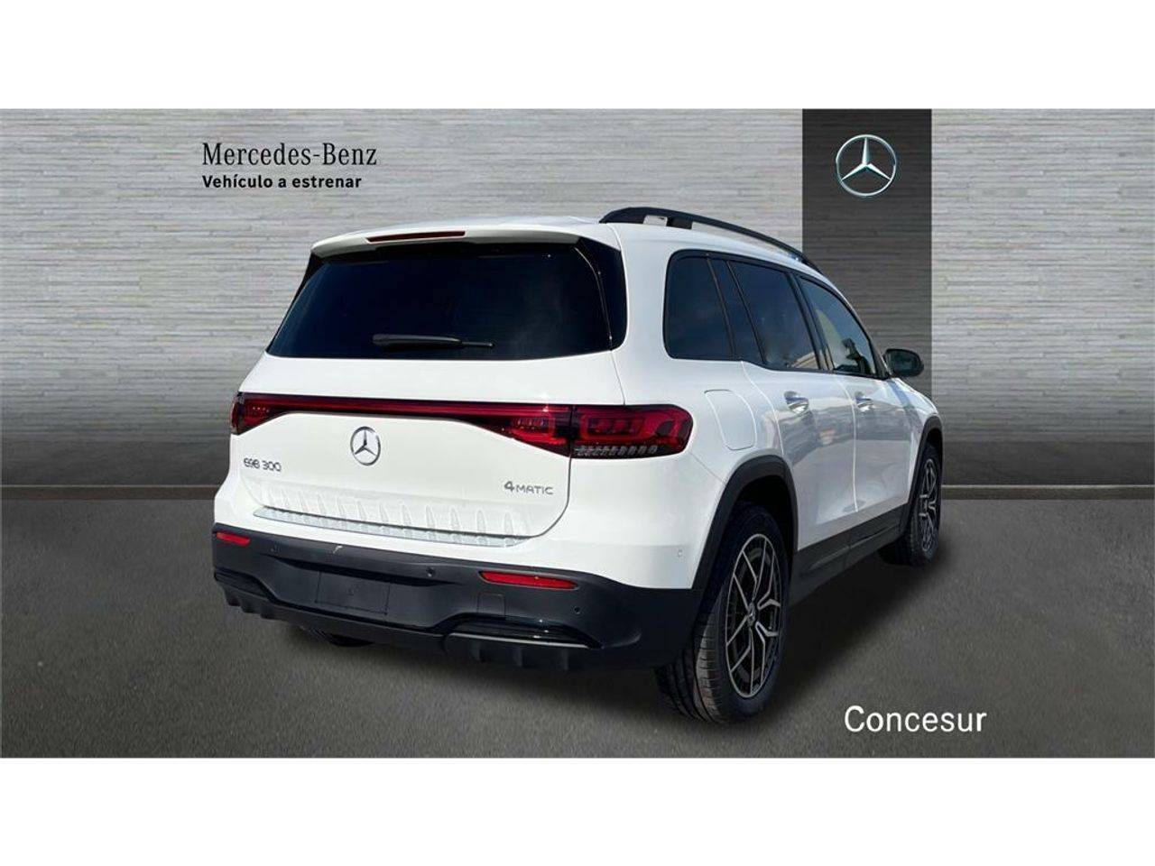 mercedes eqb 2024 / foto grande (2)