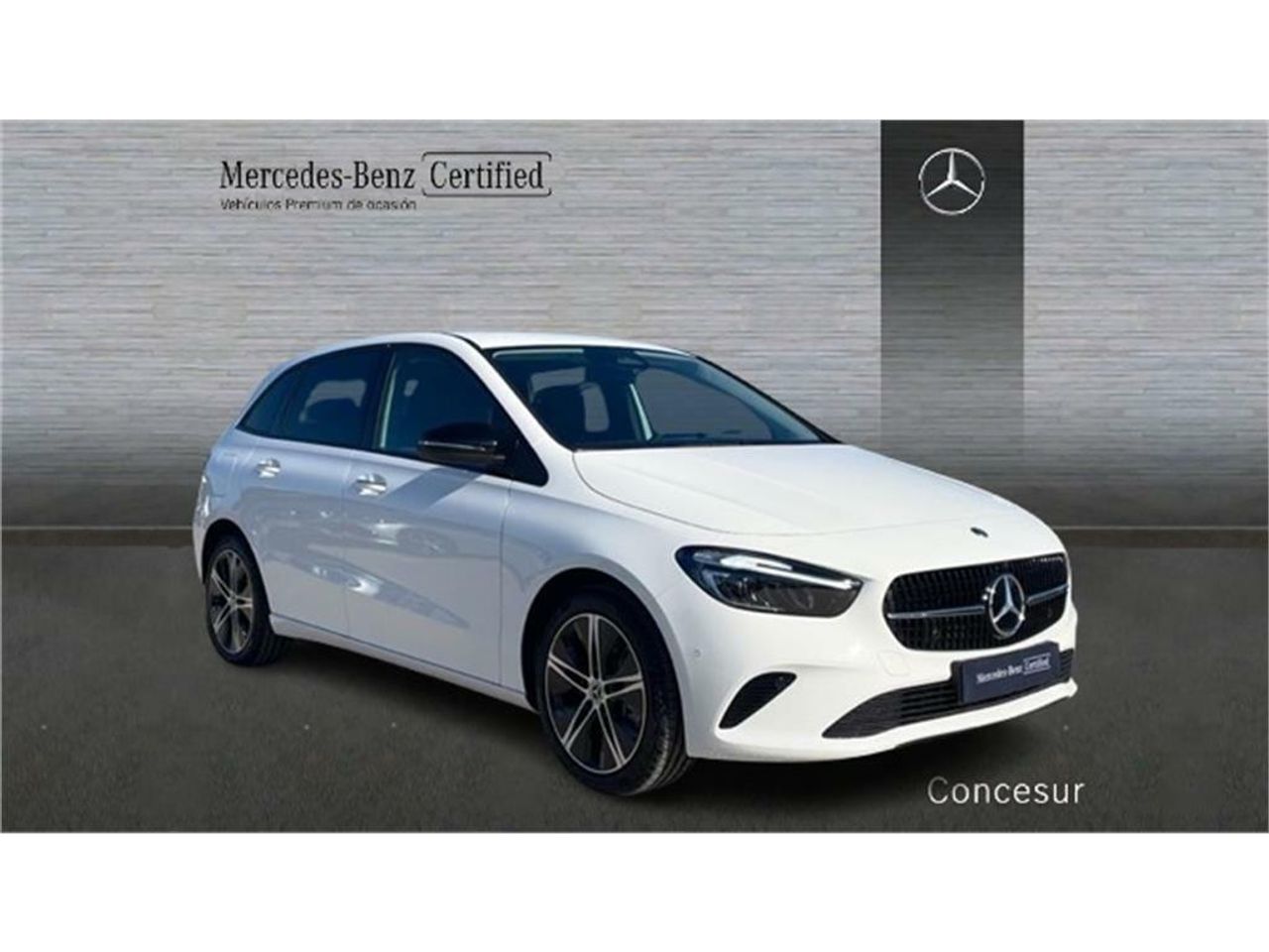 mercedes clase b 2024 / foto grande (3)