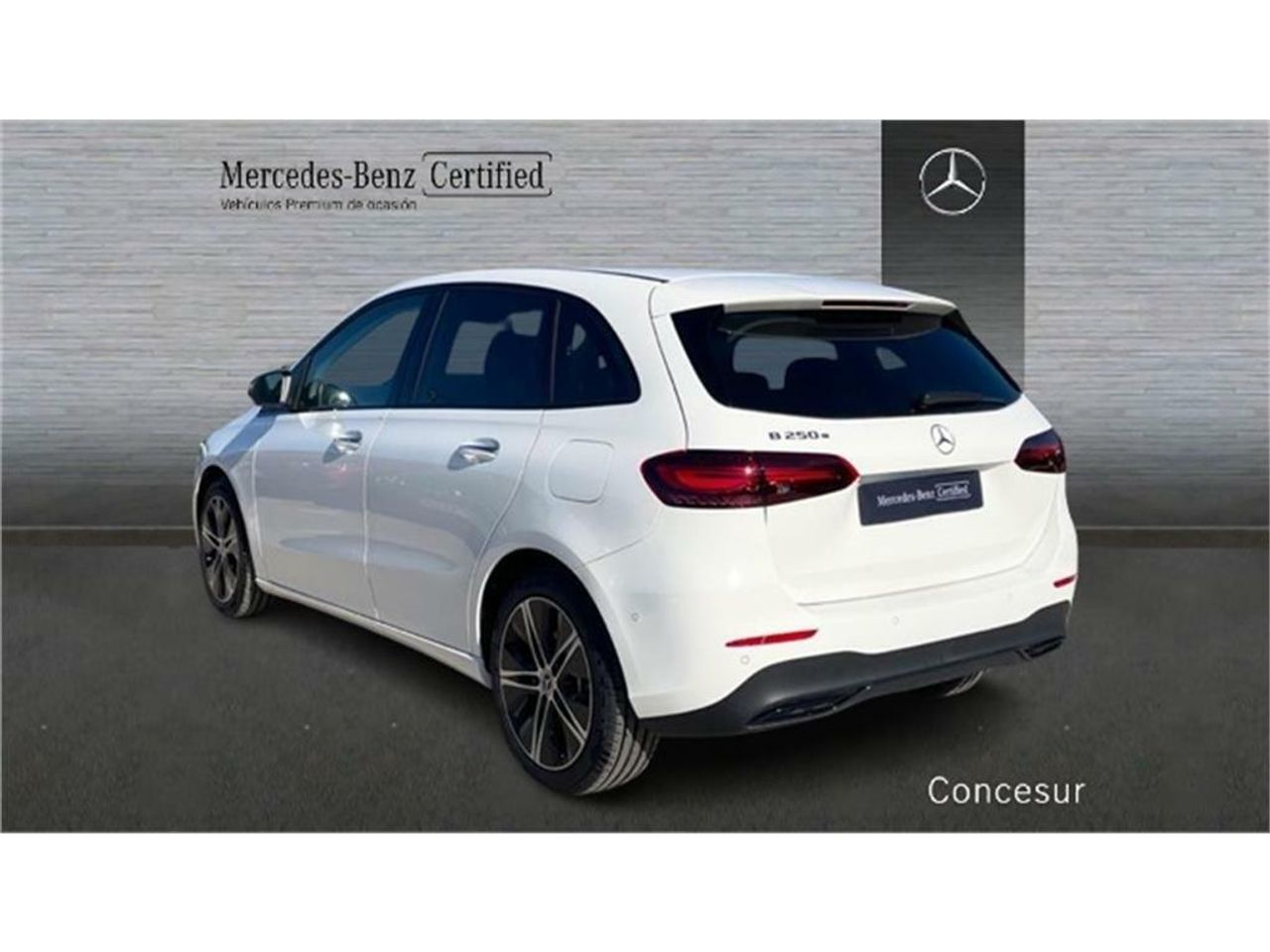 mercedes clase b 2024 / foto grande (2)