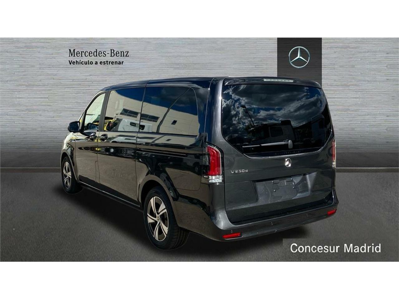 mercedes clase v 2025 / foto grande (3)