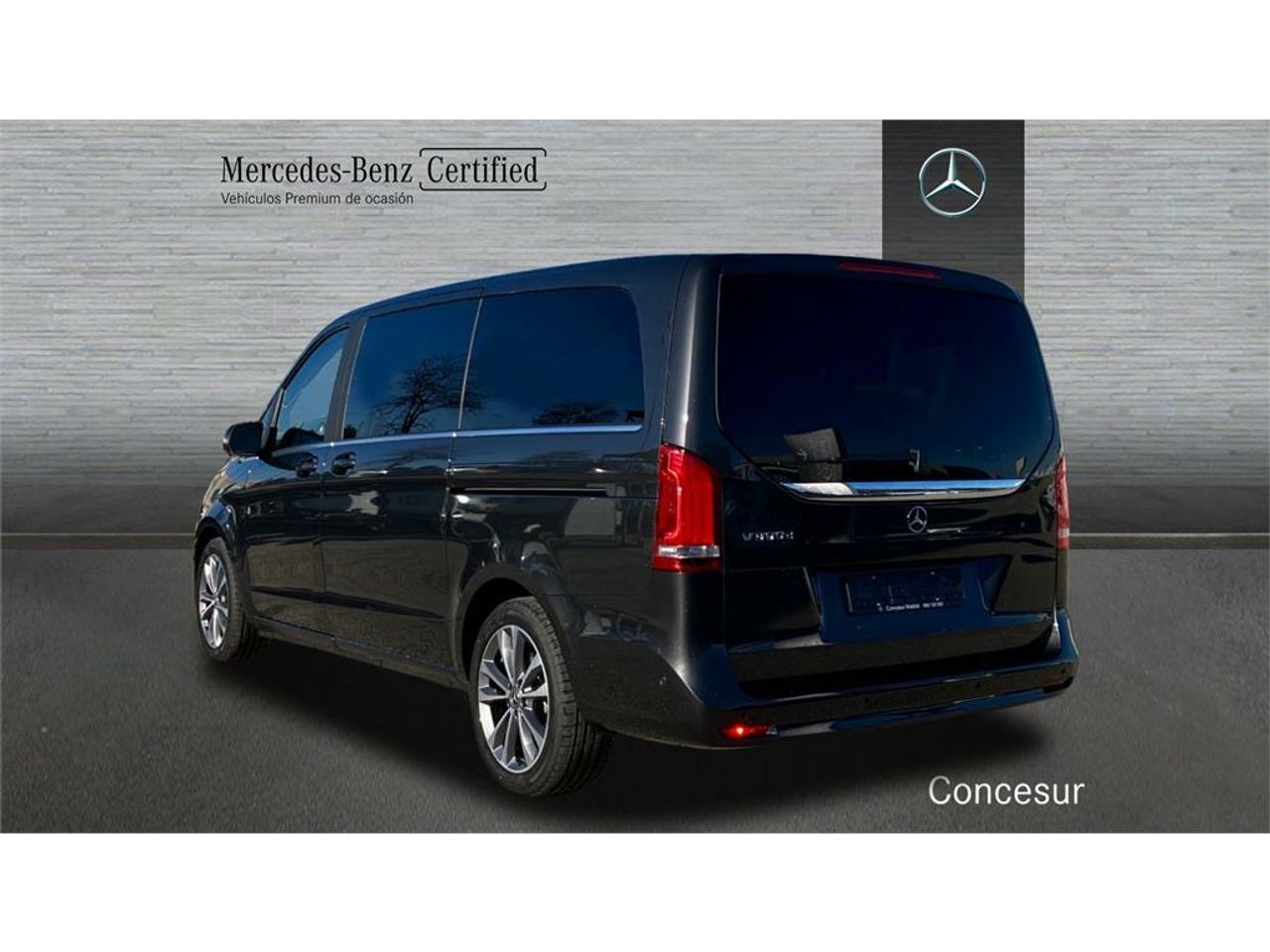 mercedes clase v 2025 / foto grande (3)