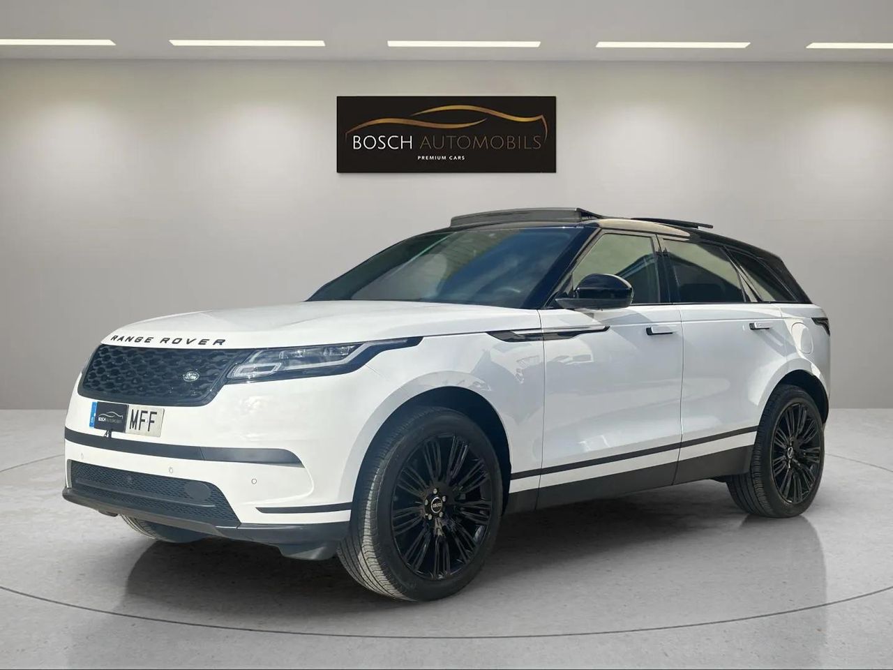 Foto land-rover range rover velar 2023 /
